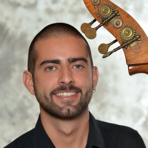 Daniel Felipe Correa Zuluaga<br><font size=1>(Kontrabass)</font>