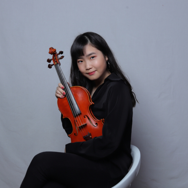 Ping-Huei Chien<br><font size=1>(2. Violine)</font>