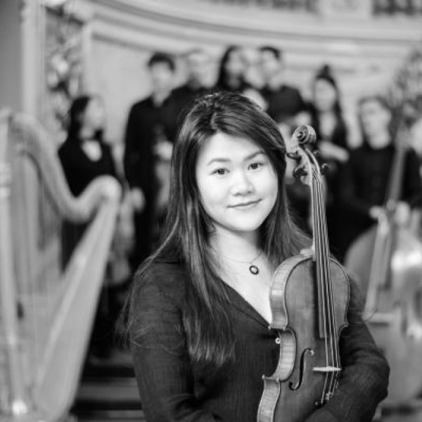 Linh Uyen Nguyen <br>(2. Violine) 