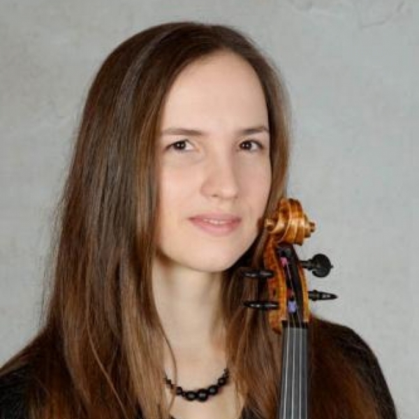 Maria Jadziewicz <font size=1>(Viola)</font>