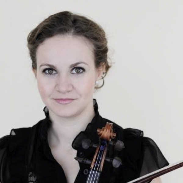 Dimitrinka Tuturilova <br>(1. Violine) 